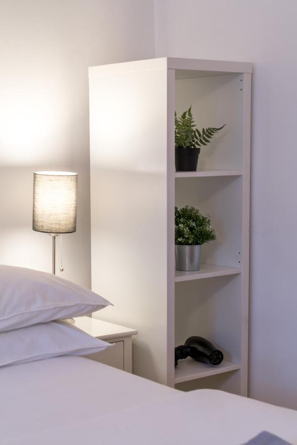 Soho & Covent Garden Apartment, Sleeps 3 ロンドン エクステリア 写真