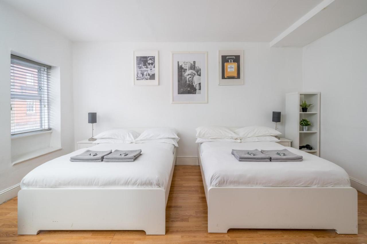 Soho & Covent Garden Apartment, Sleeps 3 ロンドン エクステリア 写真