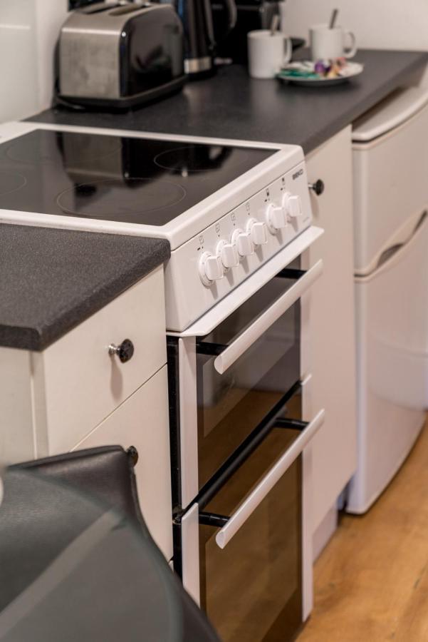 Soho & Covent Garden Apartment, Sleeps 3 ロンドン エクステリア 写真
