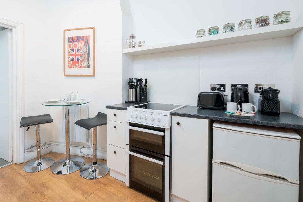 Soho & Covent Garden Apartment, Sleeps 3 ロンドン エクステリア 写真
